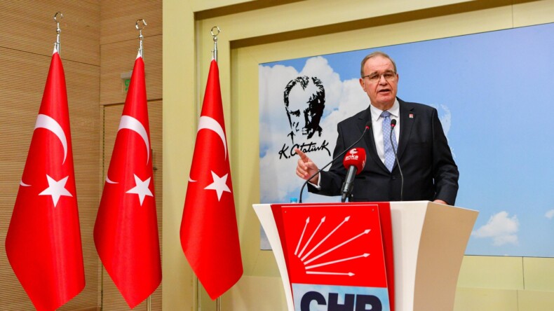 CHP Sözcüsü Öztrak: ‘Sadece vatandaşın değil, ülkenin dış borcu da rekor kırdı!’