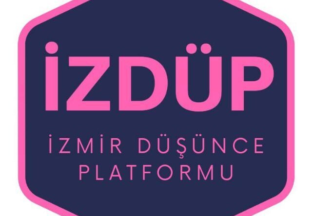İzmir Düşünce Platformu, toplantılarına ara vermeden devam ediyor